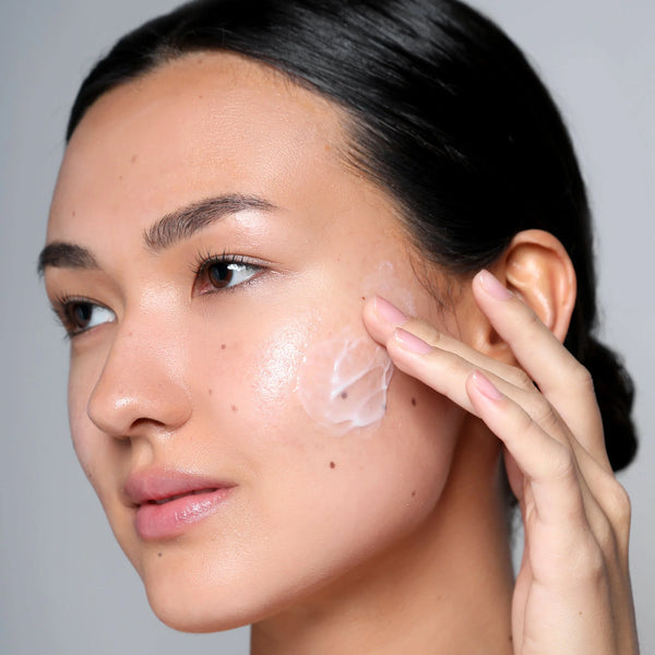 Harmonize - Microbiome Boosting Moisturizer - Cosmedix – The Clinic